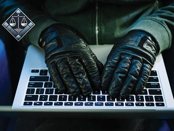 انواع جرایم رایانهای و اینترنتی یا سایبری